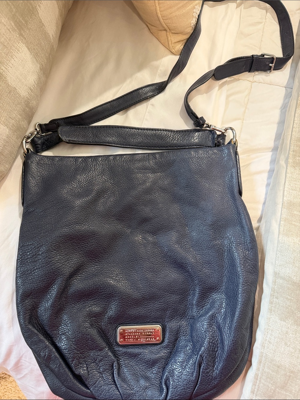 Marc by Marc Jacobs Dark Navy Pebbled Leather Shoulder Bag with Silver Plaque